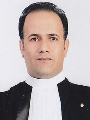 نورالدين حضرتی